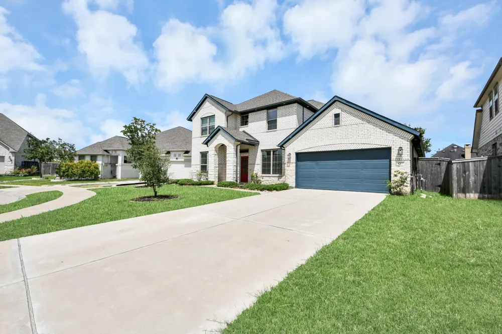 4707 Great Acre Lane Fresno, TX 77545