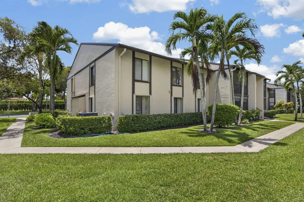 820 Sky Pine Way #H2 