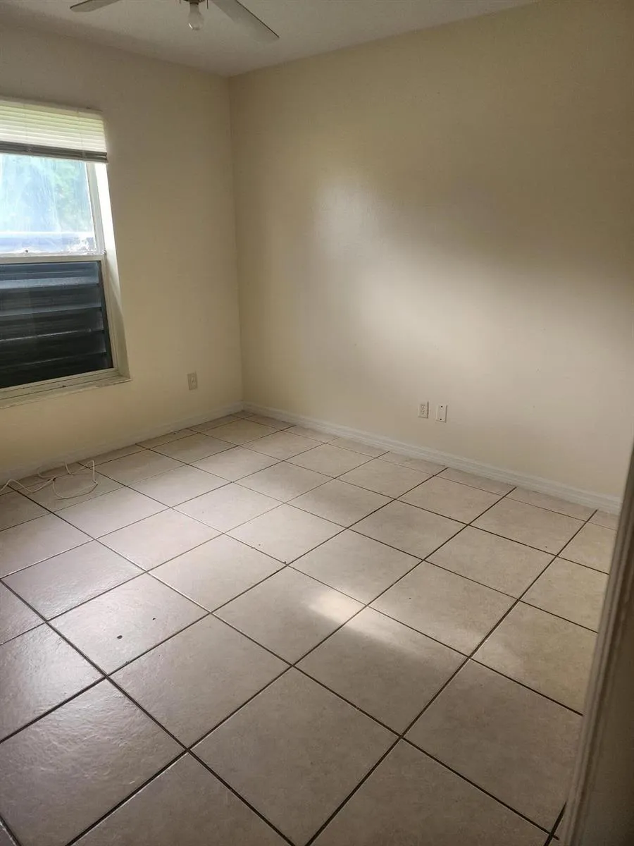 4480 TIMBER RIDGE LANE #4482 Fort Pierce, FL 34982