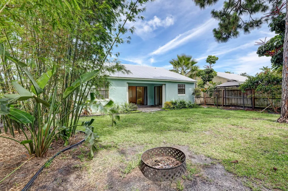 5770 SE WILSIE DRIVE Stuart, FL 34997
