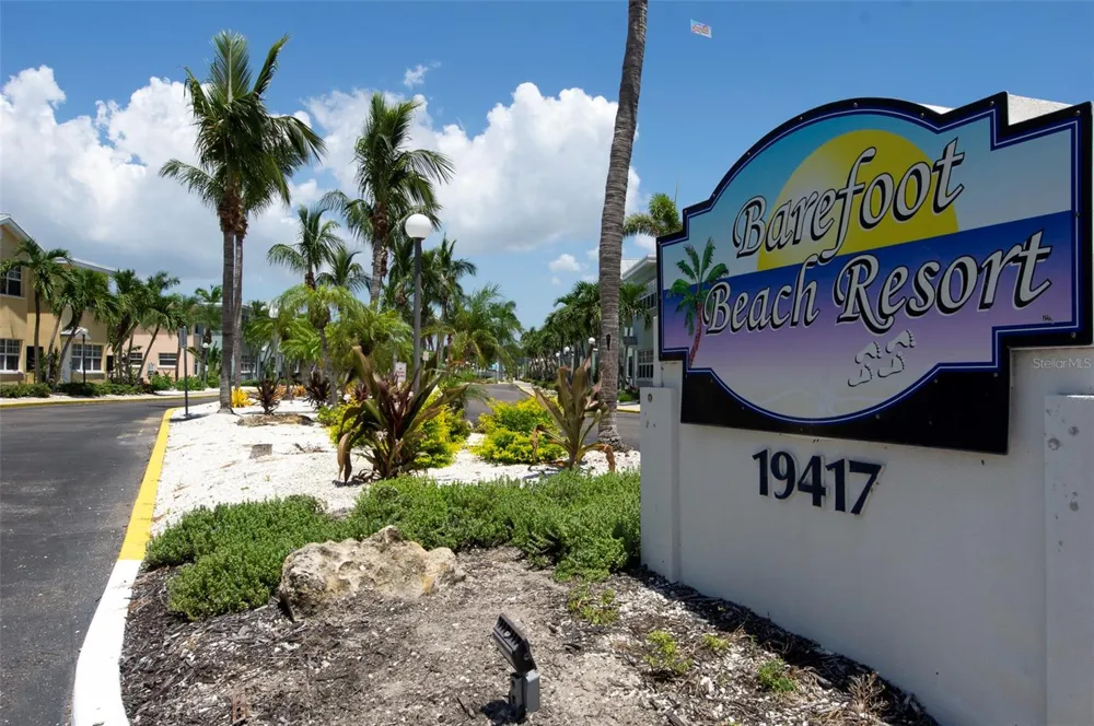 19417 GULF BOULEVARD #E109 Indian Rocks Beach, FL 33785