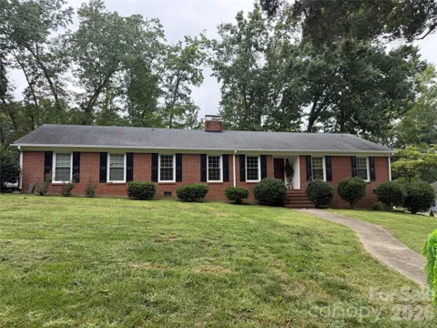 1110 Oak Hill Drive
