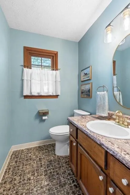 3 Stonehaven Drive Newnan, GA 30265