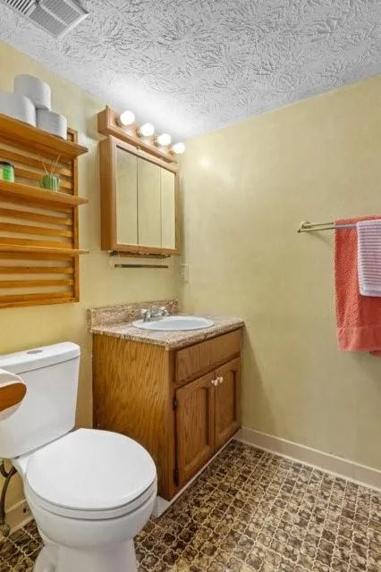 3 Stonehaven Drive Newnan, GA 30265