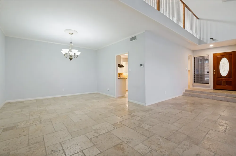 9 Country Lake Drive Carrollton, TX 75006