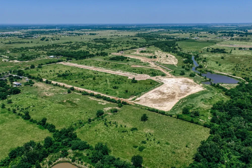 1008 Mustang Crossing Drive Waller, TX 77484