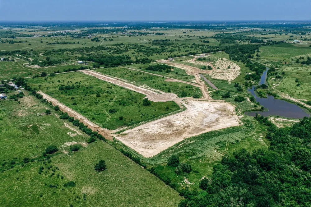 1008 Mustang Crossing Drive Waller, TX 77484