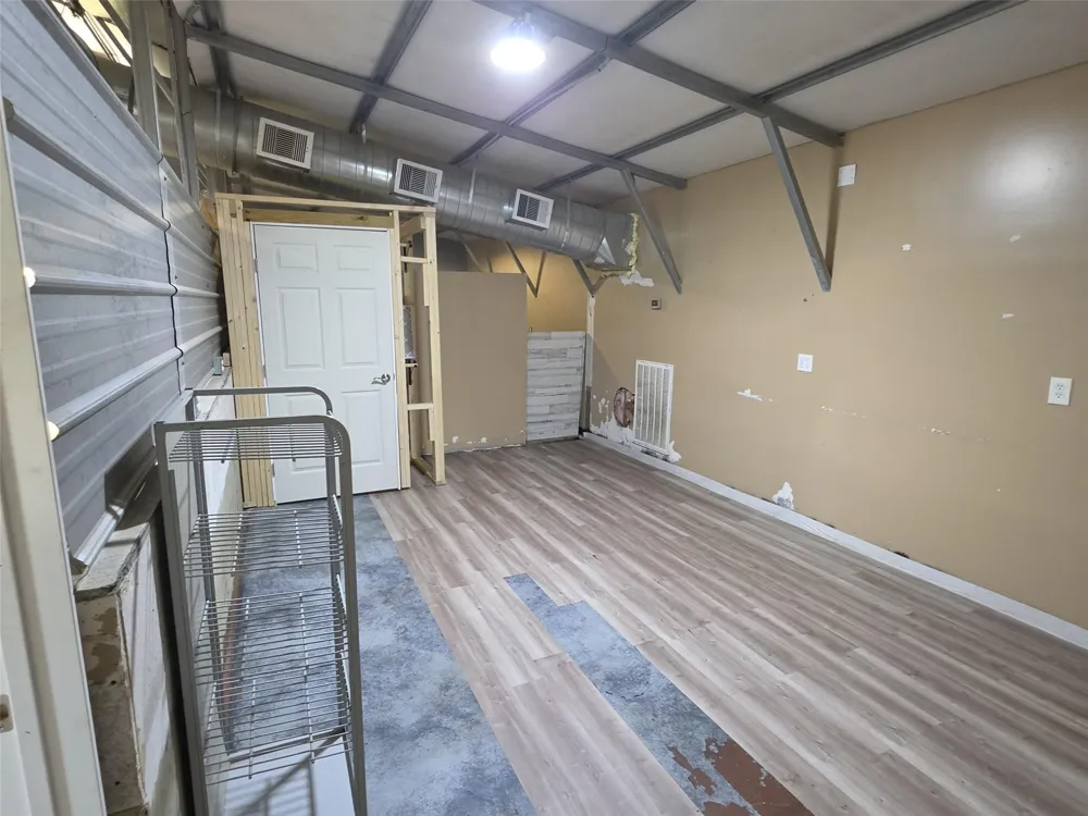 23381 Micke New Caney, TX 77357