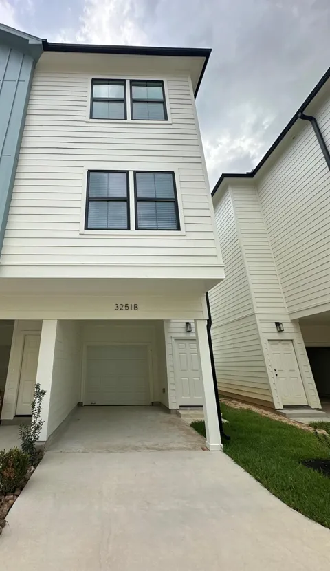 3251 Sauce Pan Way #B
