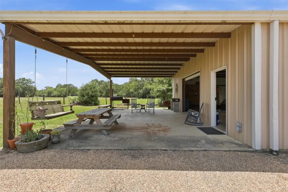 11430 Long Trussel Road Bryan, TX 77808