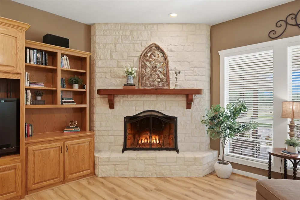 11430 Long Trussel Road Bryan, TX 77808
