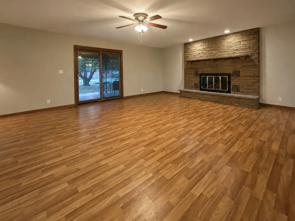 1908 Lakeview Drive Sulphur, OK 73086