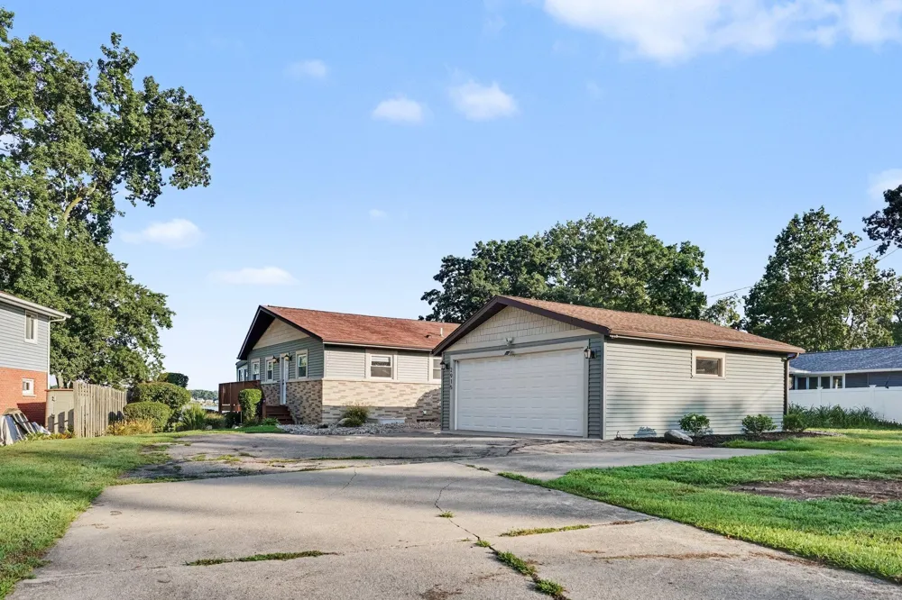 2915 Woodhams Avenue Portage City, MI 49002