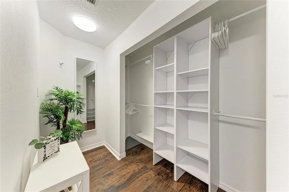 4907 KILTY COURT E Bradenton, FL 34203