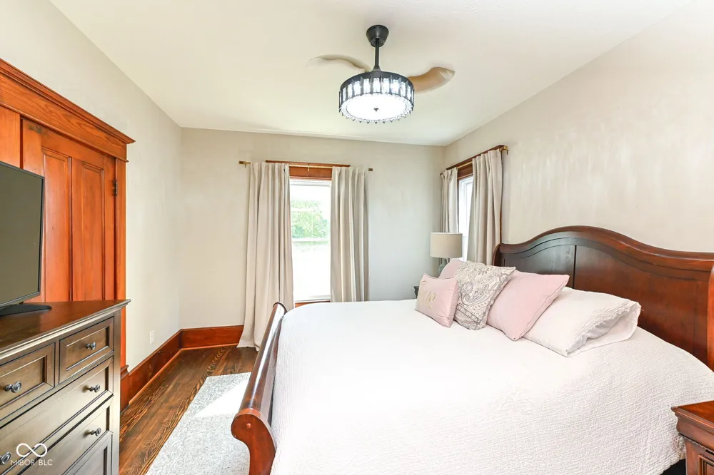 232 E State Street Pendleton, IN 46064