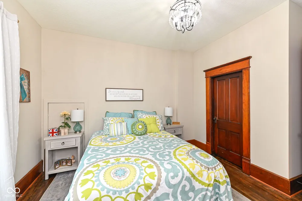 232 E State Street Pendleton, IN 46064