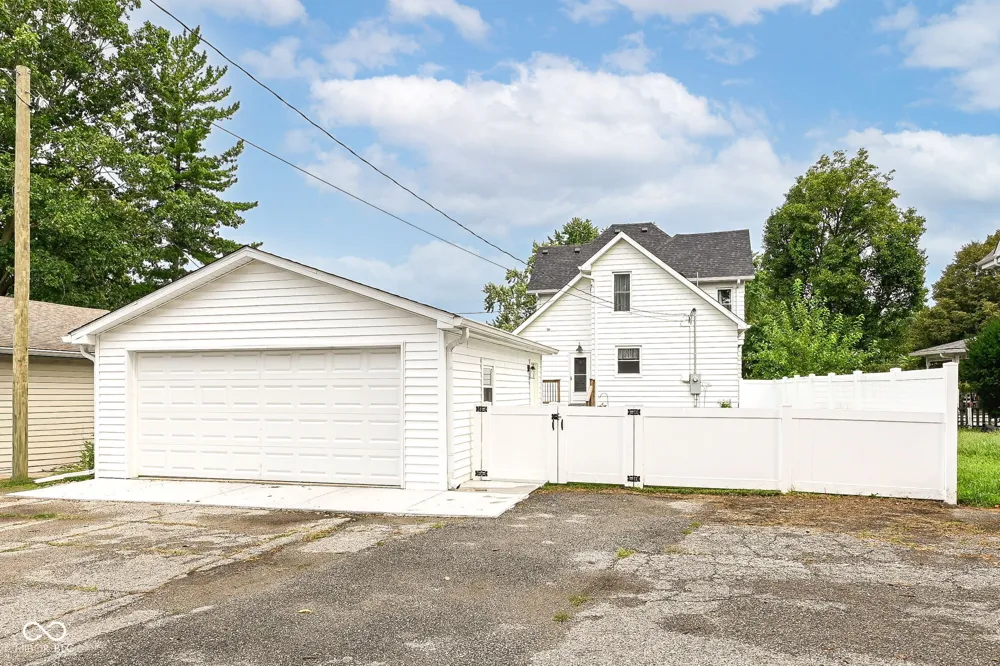 232 E State Street Pendleton, IN 46064
