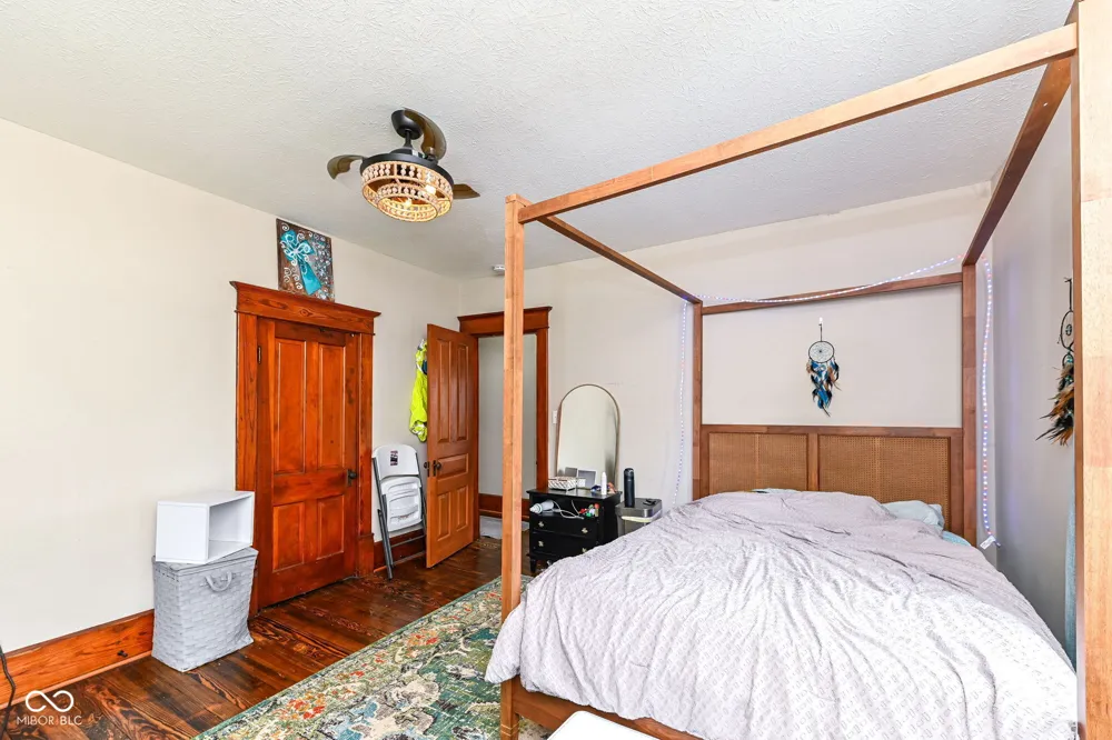 232 E State Street Pendleton, IN 46064