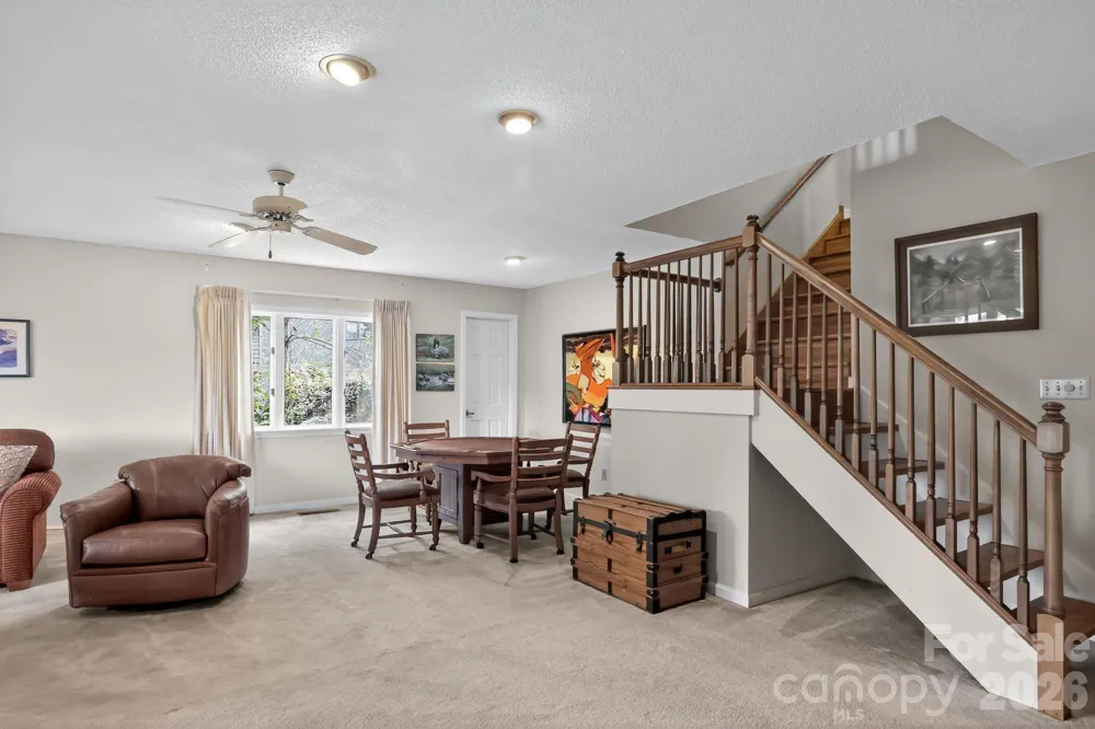 2902-A Timber Trail Asheville, NC 28804