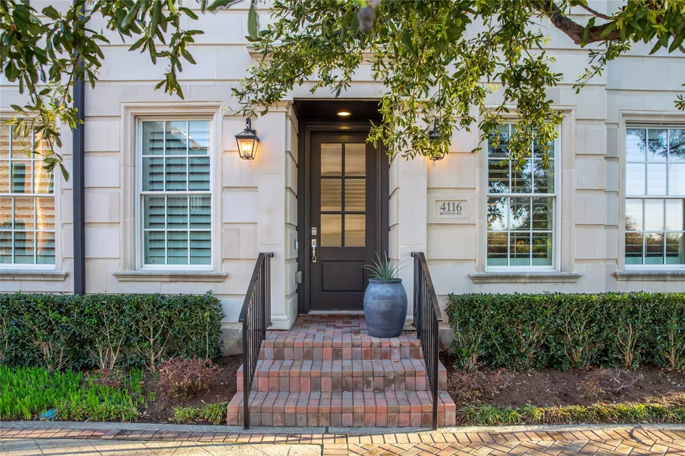 4116 Runyon Road Addison, TX 75001