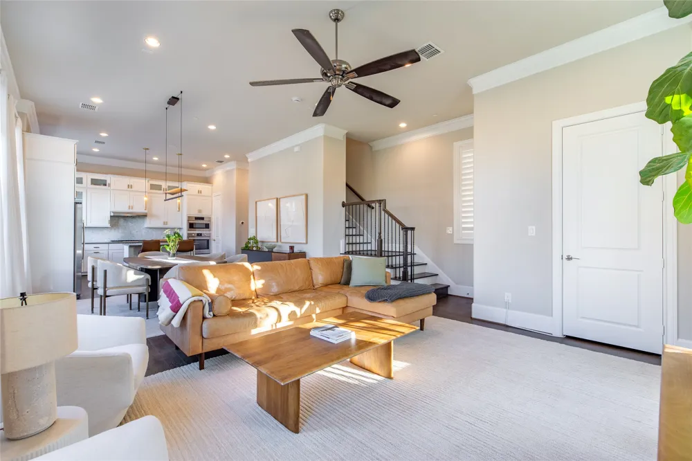 4116 Runyon Road Addison, TX 75001