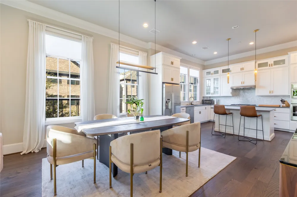 4116 Runyon Road Addison, TX 75001