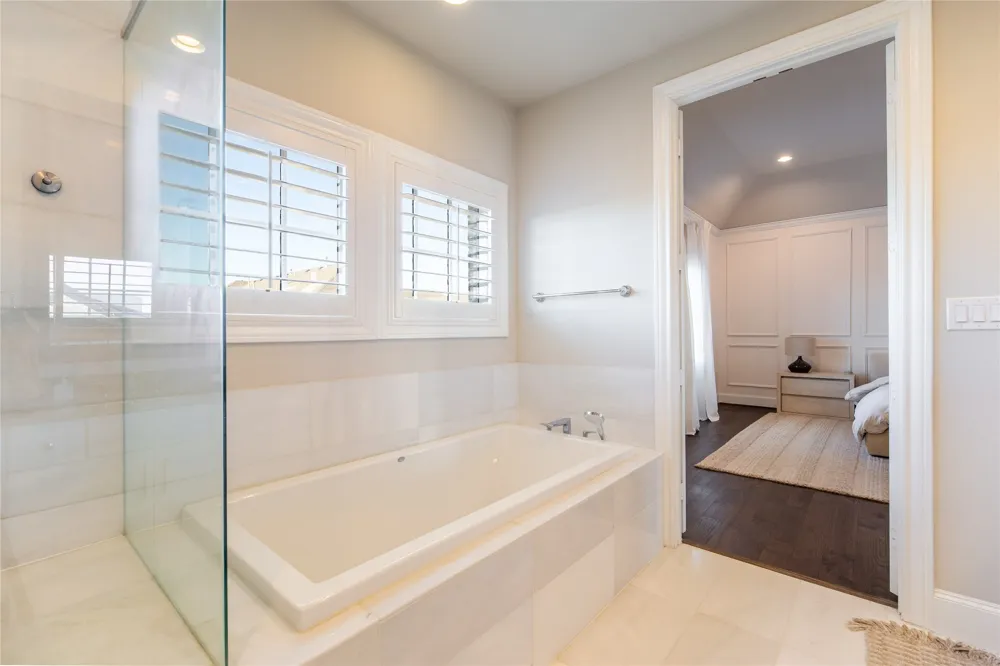 4116 Runyon Road Addison, TX 75001