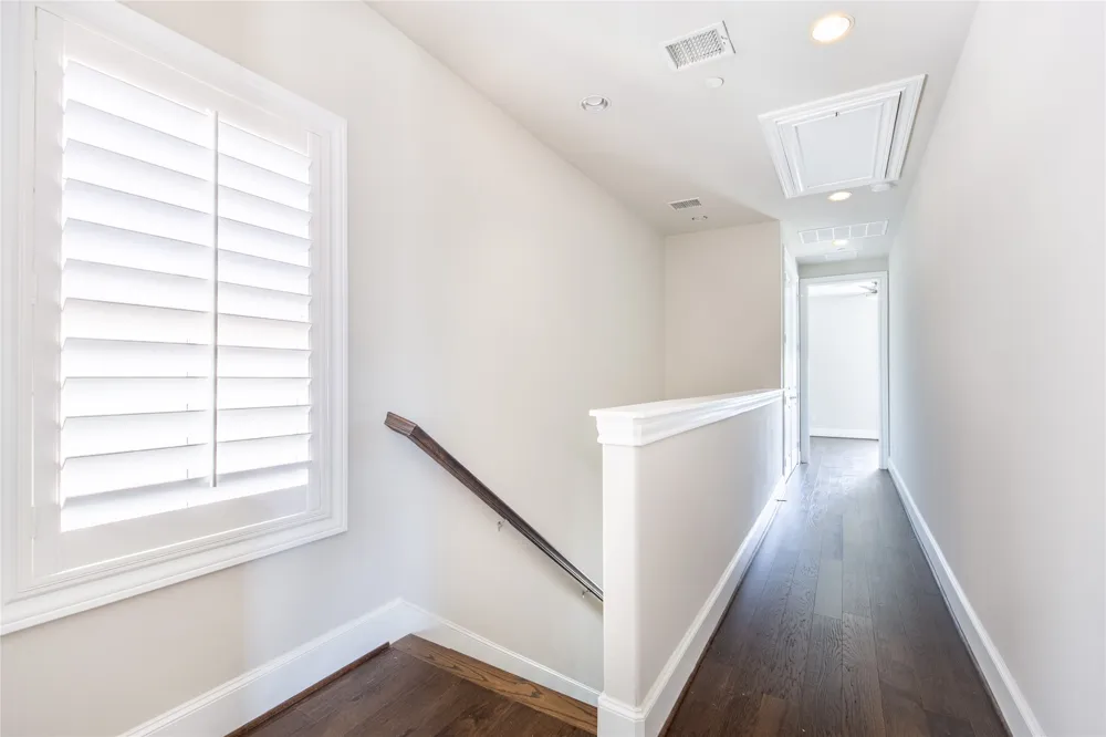 4116 Runyon Road Addison, TX 75001