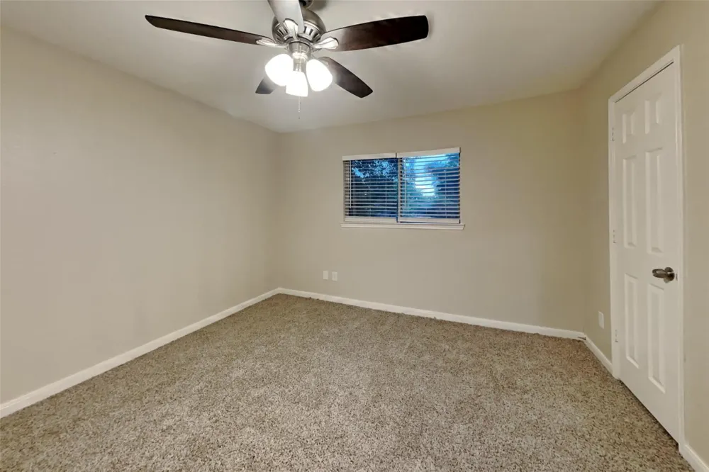 26871 Castlecliff Lane Kingwood, TX 77339