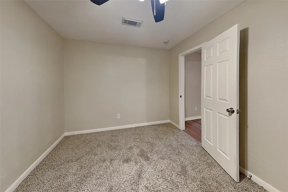 26871 Castlecliff Lane Kingwood, TX 77339