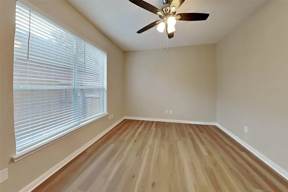 26871 Castlecliff Lane Kingwood, TX 77339