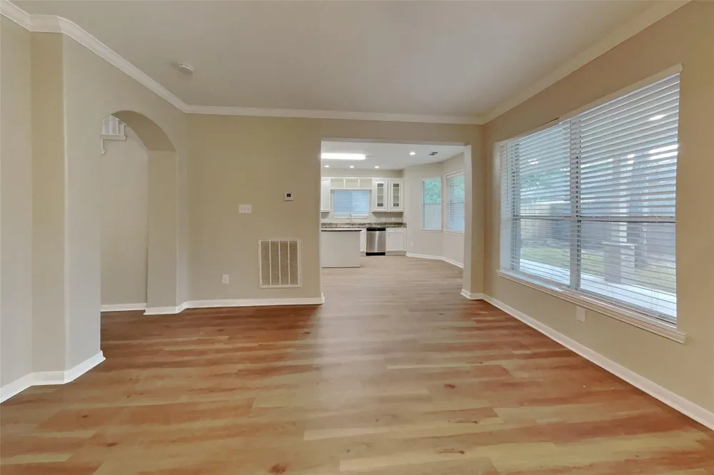 26871 Castlecliff Lane Kingwood, TX 77339