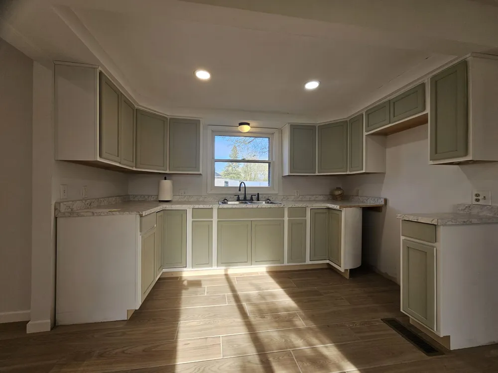 2249 E Montgomery Road Hillsdale, MI 49242