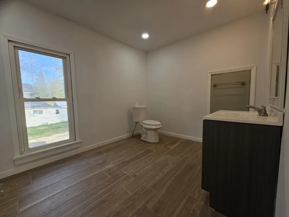 2249 E Montgomery Road Hillsdale, MI 49242
