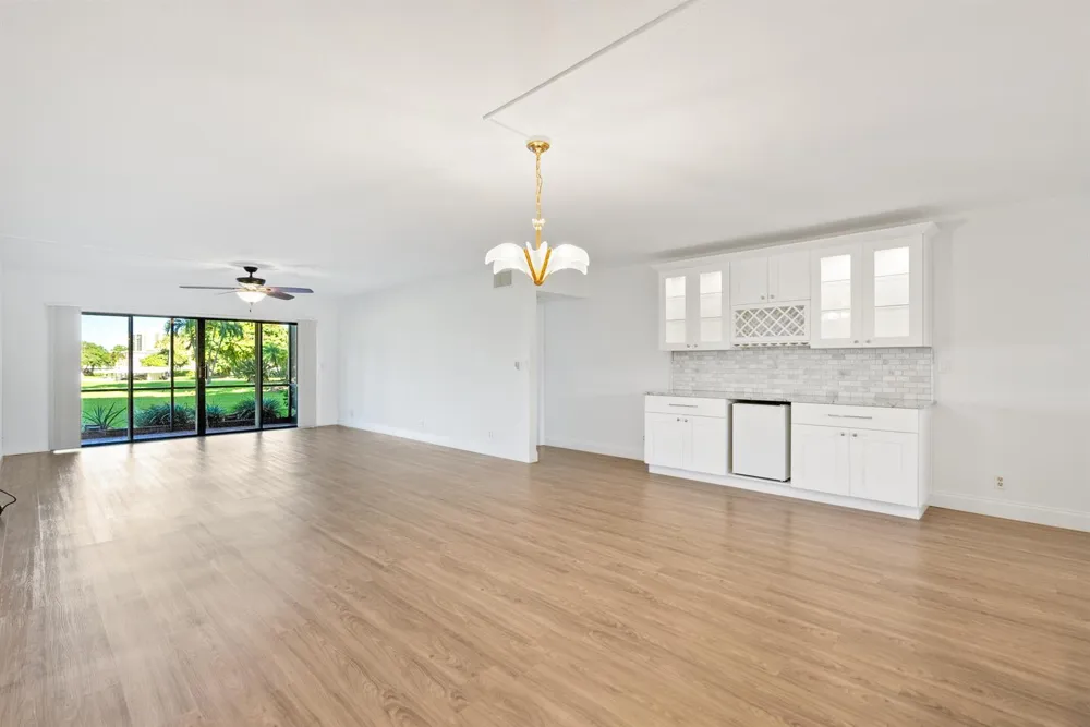 300 HIGHWAY A1A #101M Jupiter, FL 33477