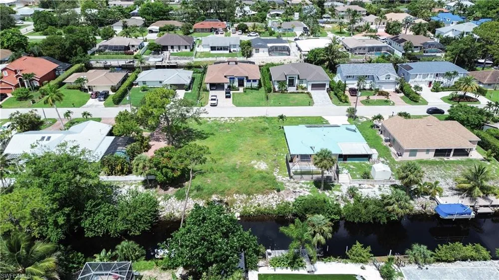 27298 Jolly Roger Lane Bonita Springs, FL 34135