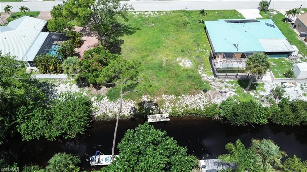 27298 Jolly Roger Lane Bonita Springs, FL 34135