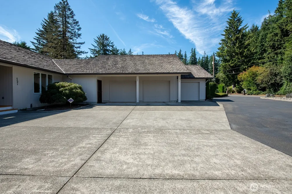 721 Fairway Drive Aberdeen, WA 98520