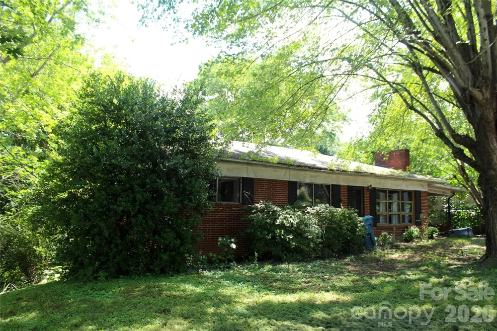 1551 Connelly Springs Road Lenoir, NC 28645