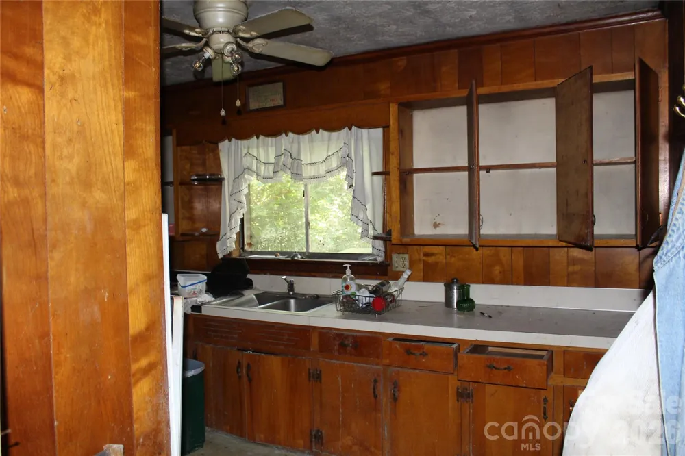 1551 Connelly Springs Road Lenoir, NC 28645