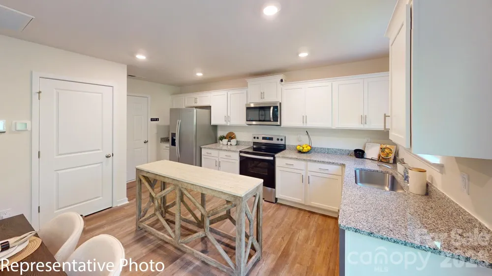 2808 Frances View Lane Lincolnton, NC 28092