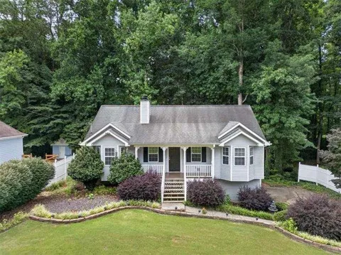 72 Victorian Circle