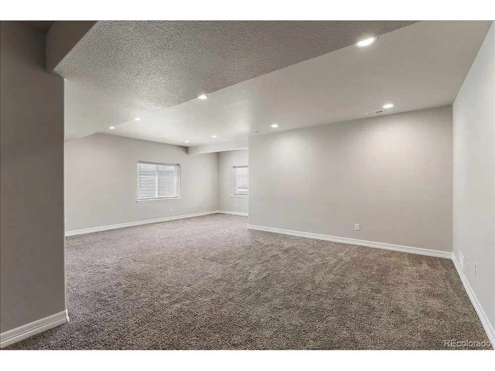 6886 Volga Drive Colorado City, CO 80925