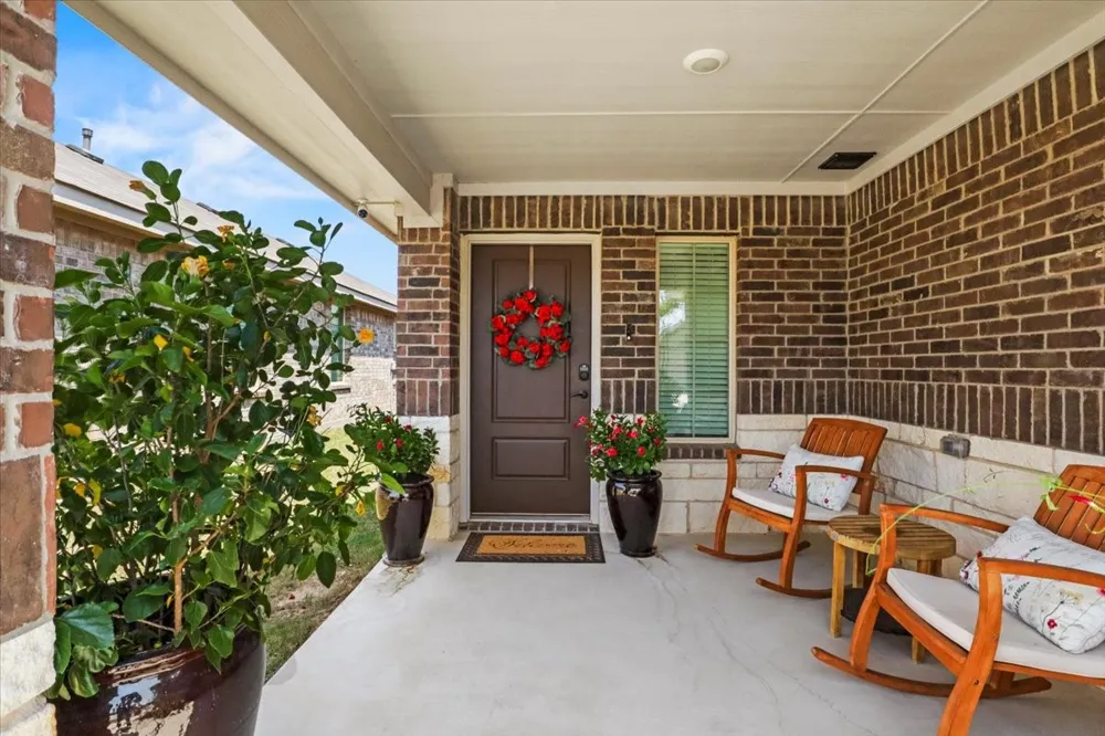 137 Running River Drive Boyd, TX 76023