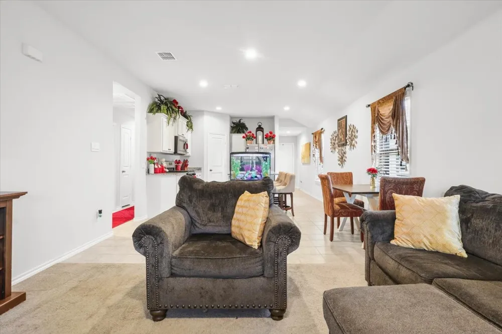 137 Running River Drive Boyd, TX 76023