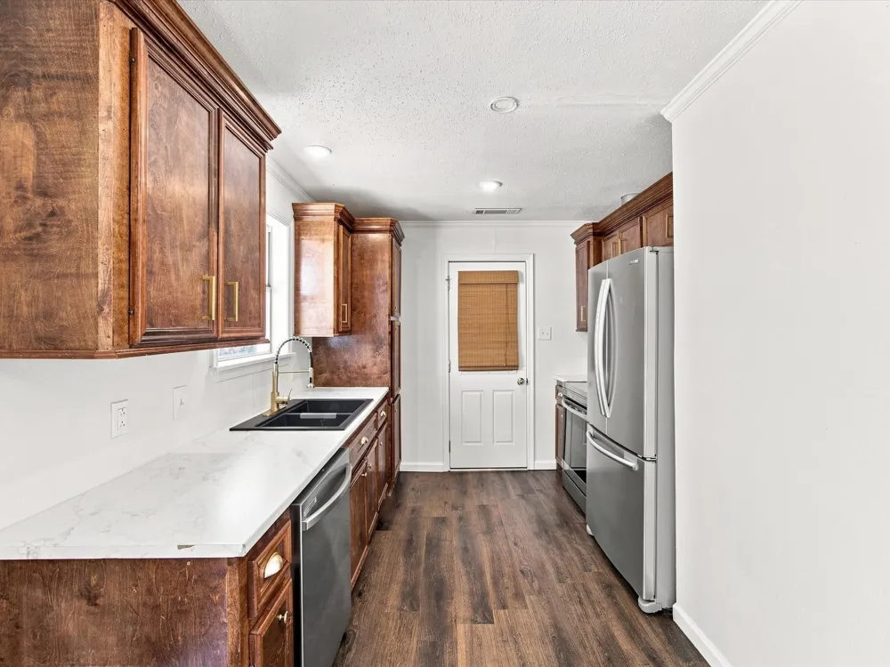 321 E Pine Street Jacksboro, TX 76458