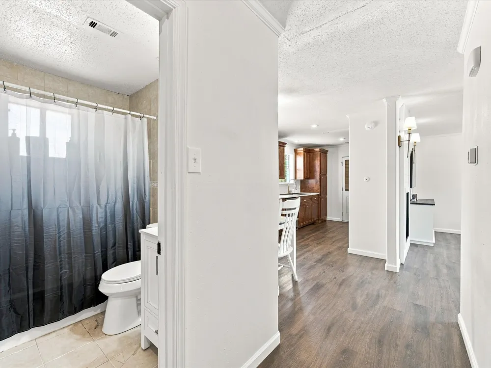 321 E Pine Street Jacksboro, TX 76458