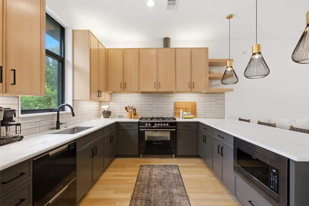 3541 Kalterra Dallas, TX 75219