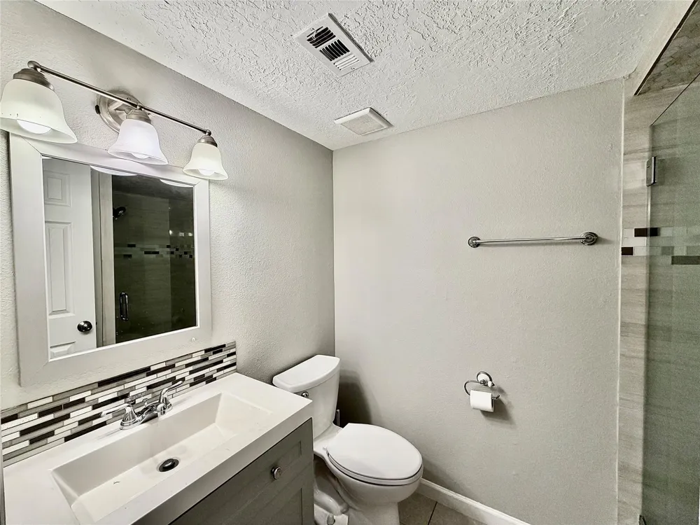 12235 W Village Drive #D Houston, TX 77039