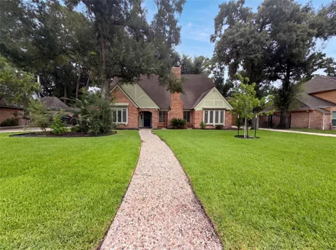 5615 Spanish Oak Drive